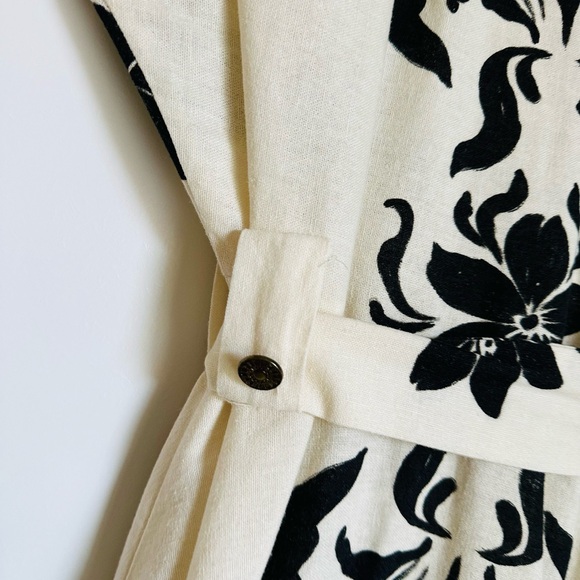 Zara linen dress! Button down! Self waist tie! Short sleeve! Mini - Picture 5 of 6